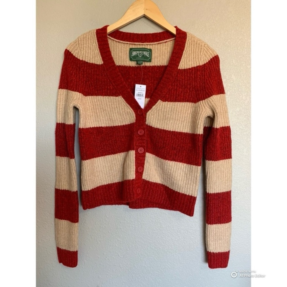 American Eagle Size XS Slim V-Neck Cardigan Red & Tan Rugby Stripe NWT
